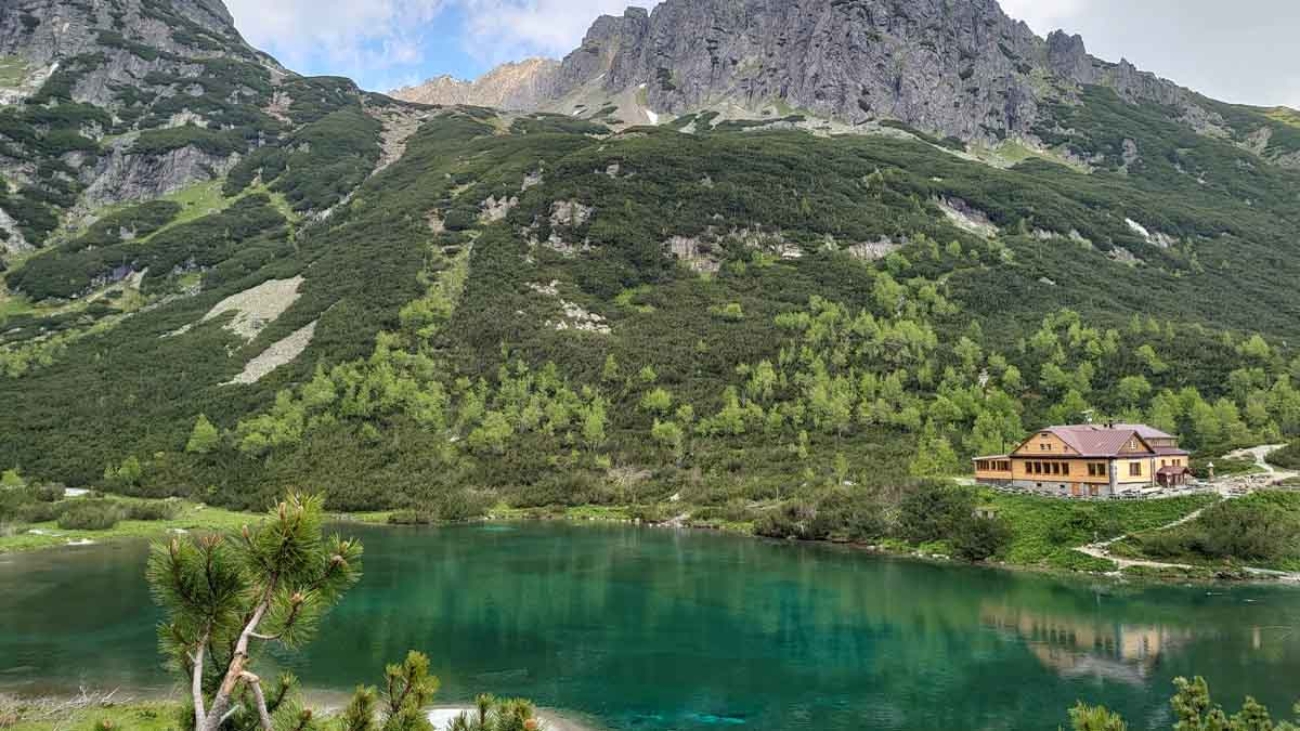 Scenéria okolo Zeleného plesa