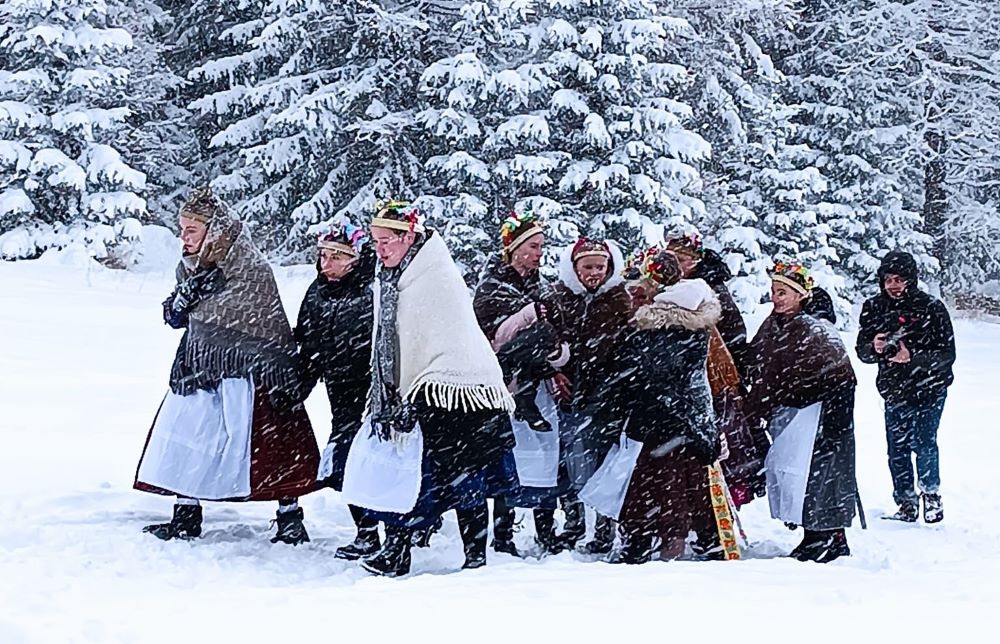 V krojoch na Hrebienok