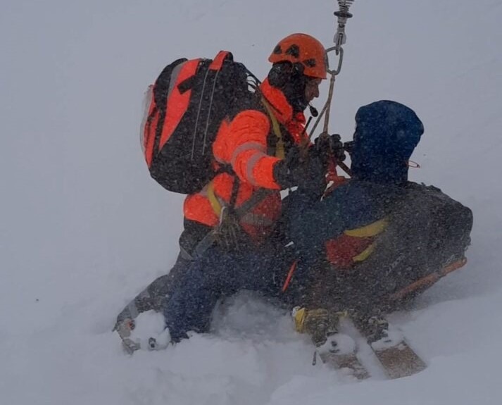 Prvá lavínová nehoda tejto zimy