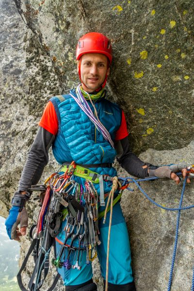 Jozef Krištoffy pripravený na lezenie
