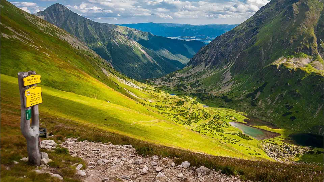 Smutná dolina leží na konci Roháčskej doliny