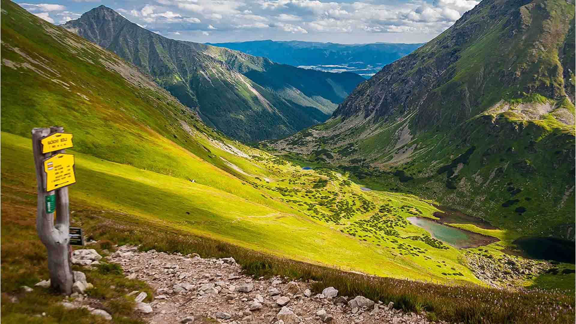 Smutná dolina leží na konci Roháčskej doliny