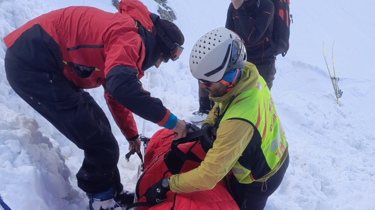 Vo Vysokých Tatrách padli za deň tri lavíny