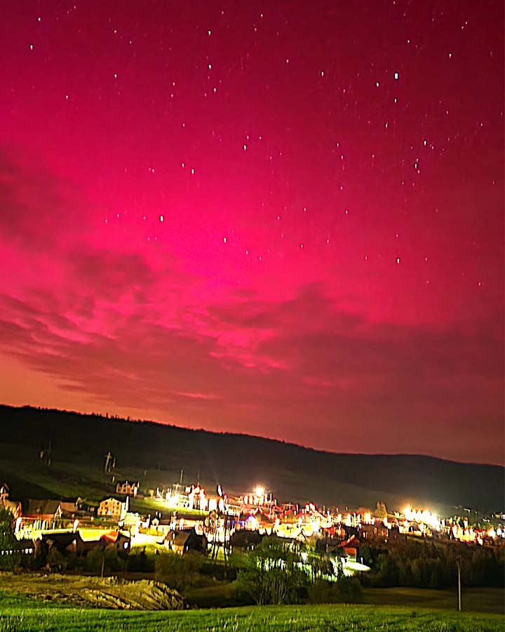 Polárna žiara nad Ždiarom. Foto: Bohuš Bedruň.