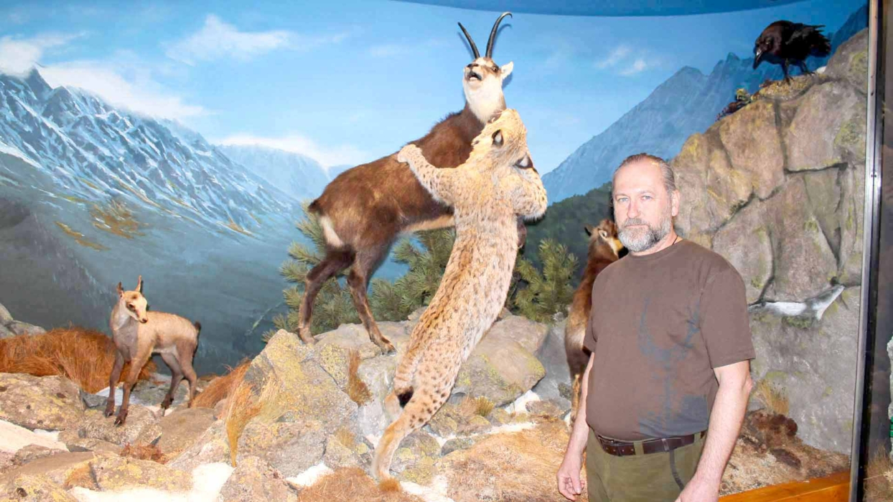 Milan Kornajčík z Múzea TATANP-u sa venuje preparátorstvu zvierat veľkú časť svojho života.