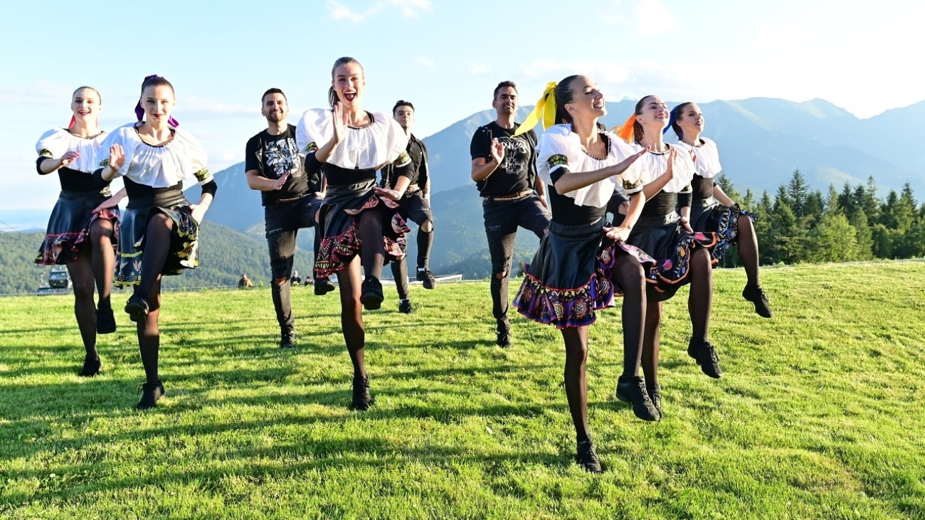 Goralské folklórne slávnosti sú plné tanca a spevu