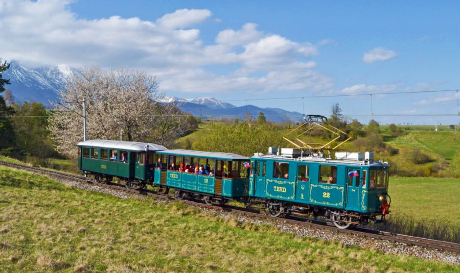 Kométa vezie cestujúcich do Popradu