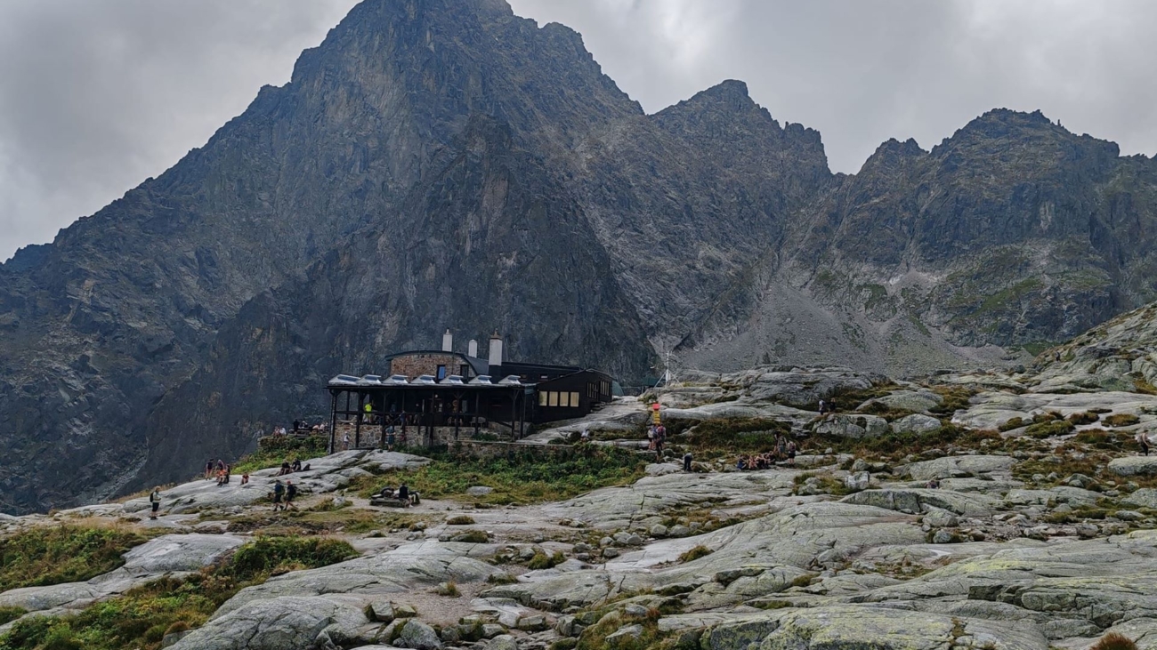 Téryho chata v plnej letnej sezóne