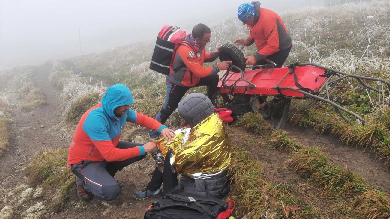 V núdzi poznáš - horských záchranárov