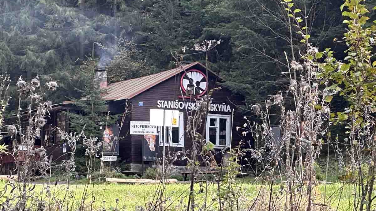 Stanišovská jaskyňa je otvorená každý deň. Foto: Monika Janigová.