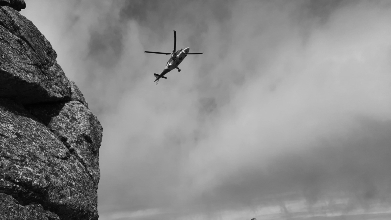 Pri záchrane turistu asistovala aj vrtuľníková záchranná služba