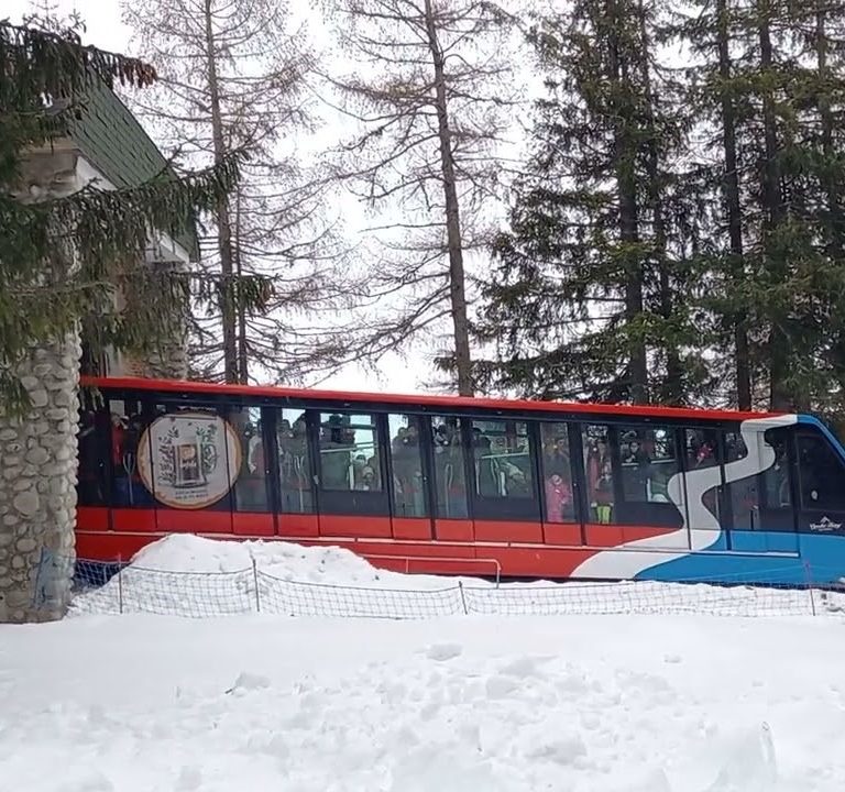 Pozemná lanovka Starý Smokovec - Hrebienok