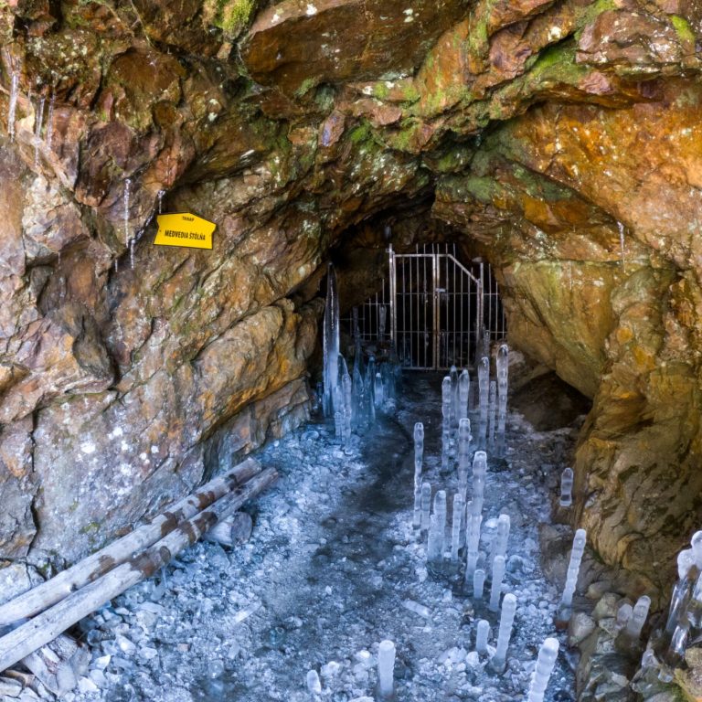 Medvedia štôlňa v Žiarskej doline