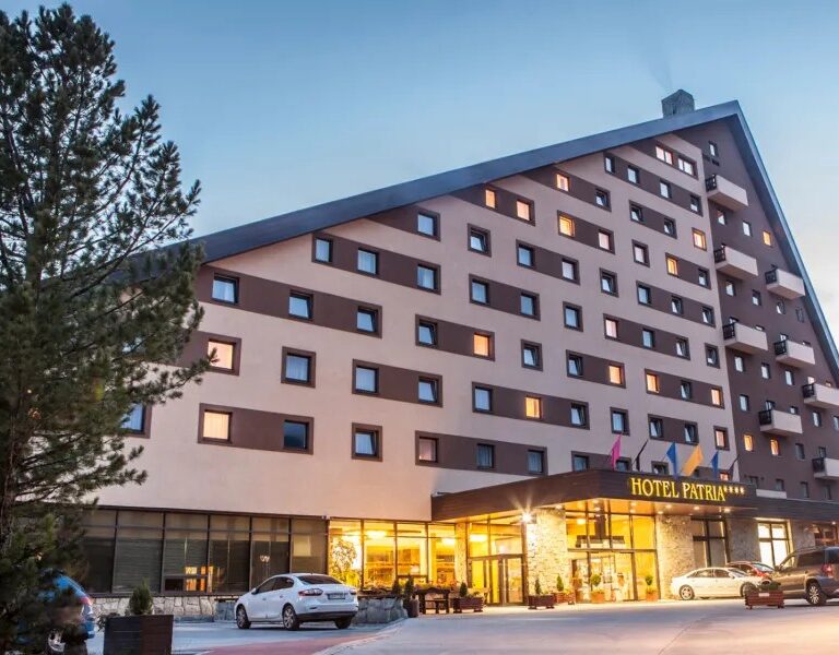 Hotel Patria.