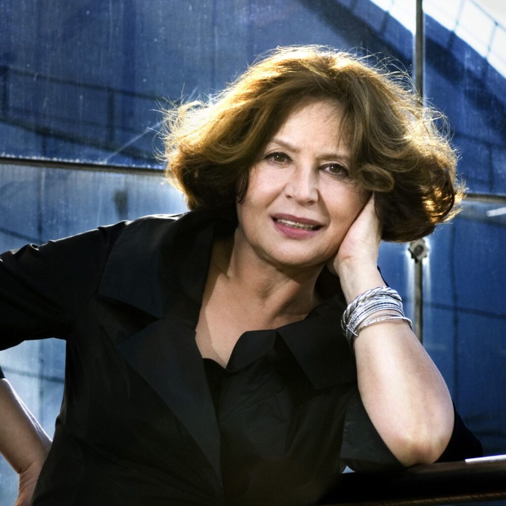 Emília Vášáryová