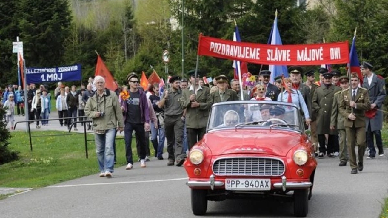 Takéto bývajú v ostatných rokoch recesistické prvé máje v Tatrách