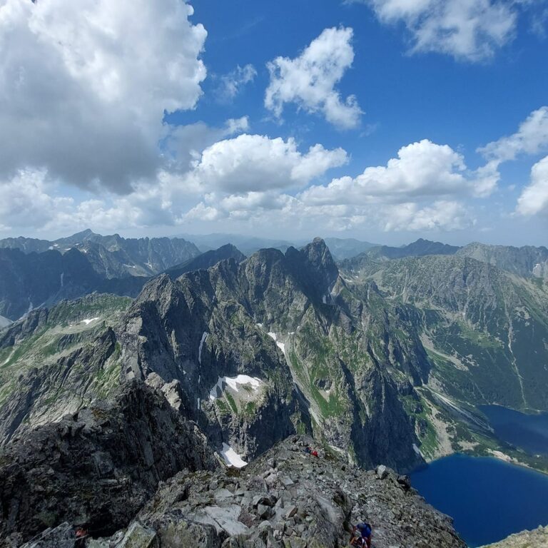 Výhľad z Rysov na poľskú stranu