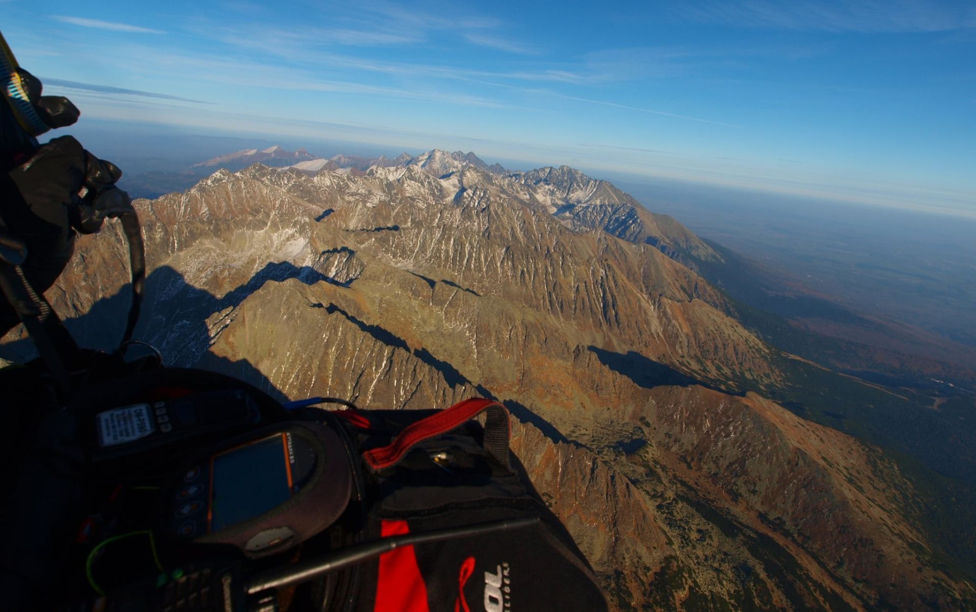Paraglidisti môžu využívať vybrané tatranské koridory