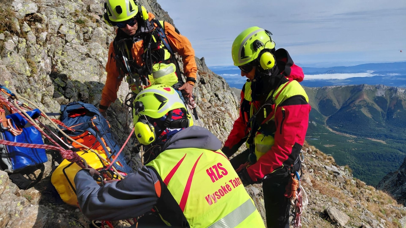 Záchranná akcia trvala od včerajšieho popoludnia do dnešného rána