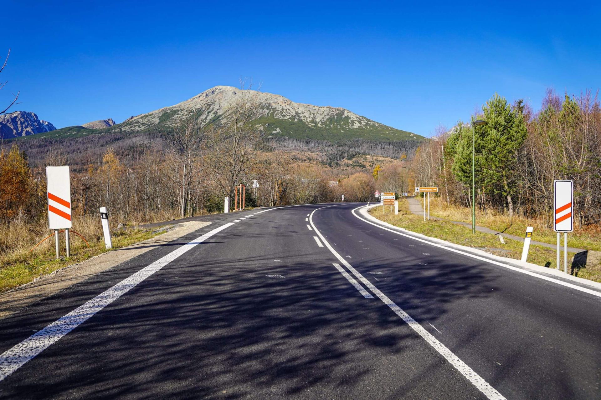 Cesty do Tatier vylepšuje výstavba spojnice Štrba - Štrbské Pleso