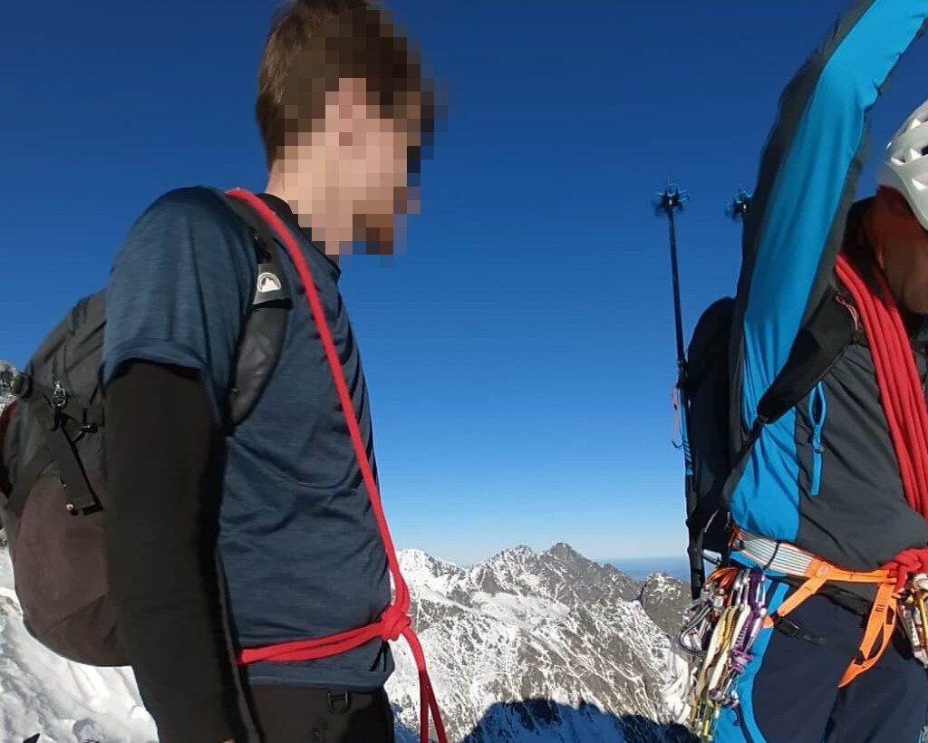 Horskí záchranári, ktorí boli v oblasti Zadného Gerlachu, turistu odprevadili do Tatranskej Polianky