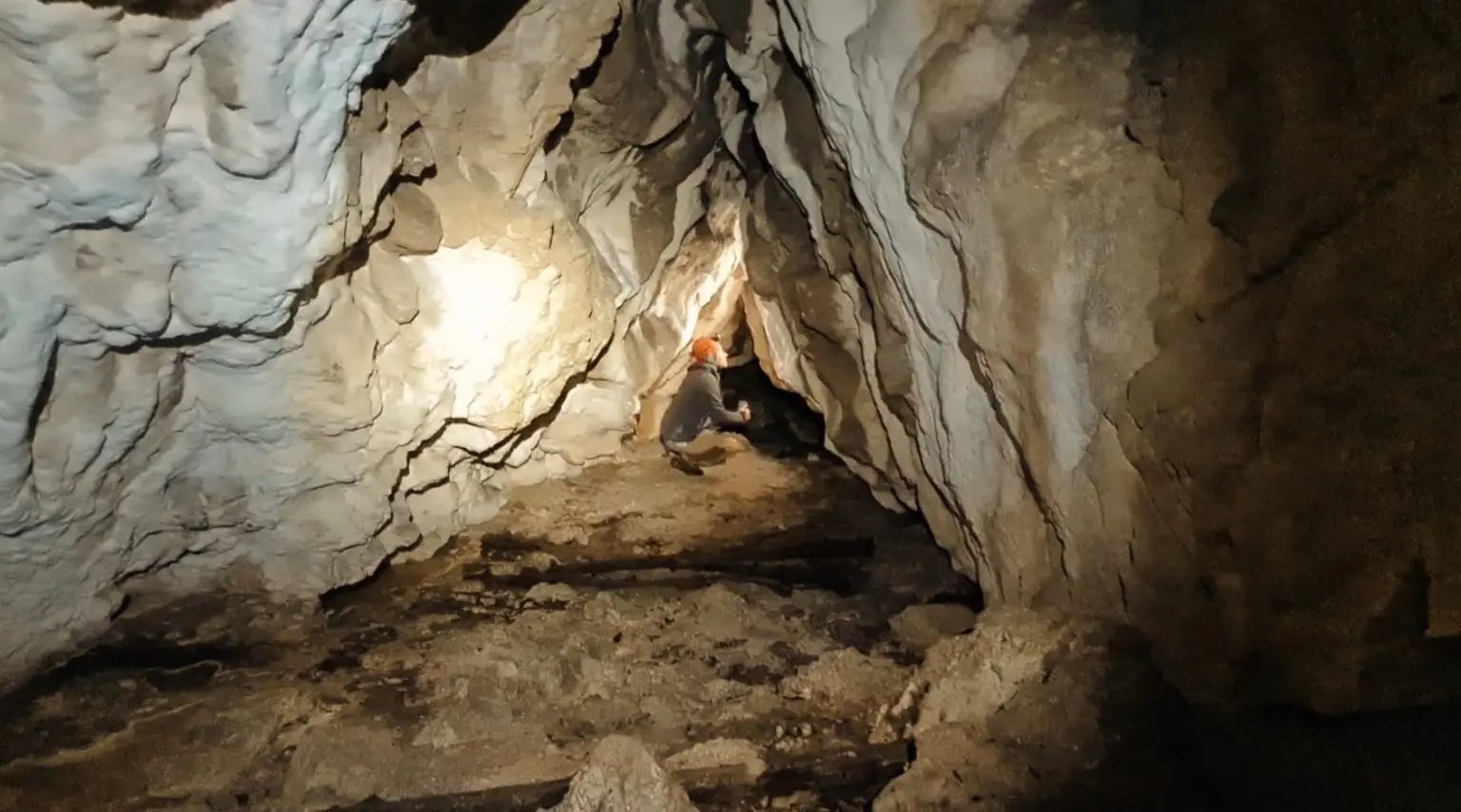 Ružomberskí jaskyniari objavili novú jaskyňu