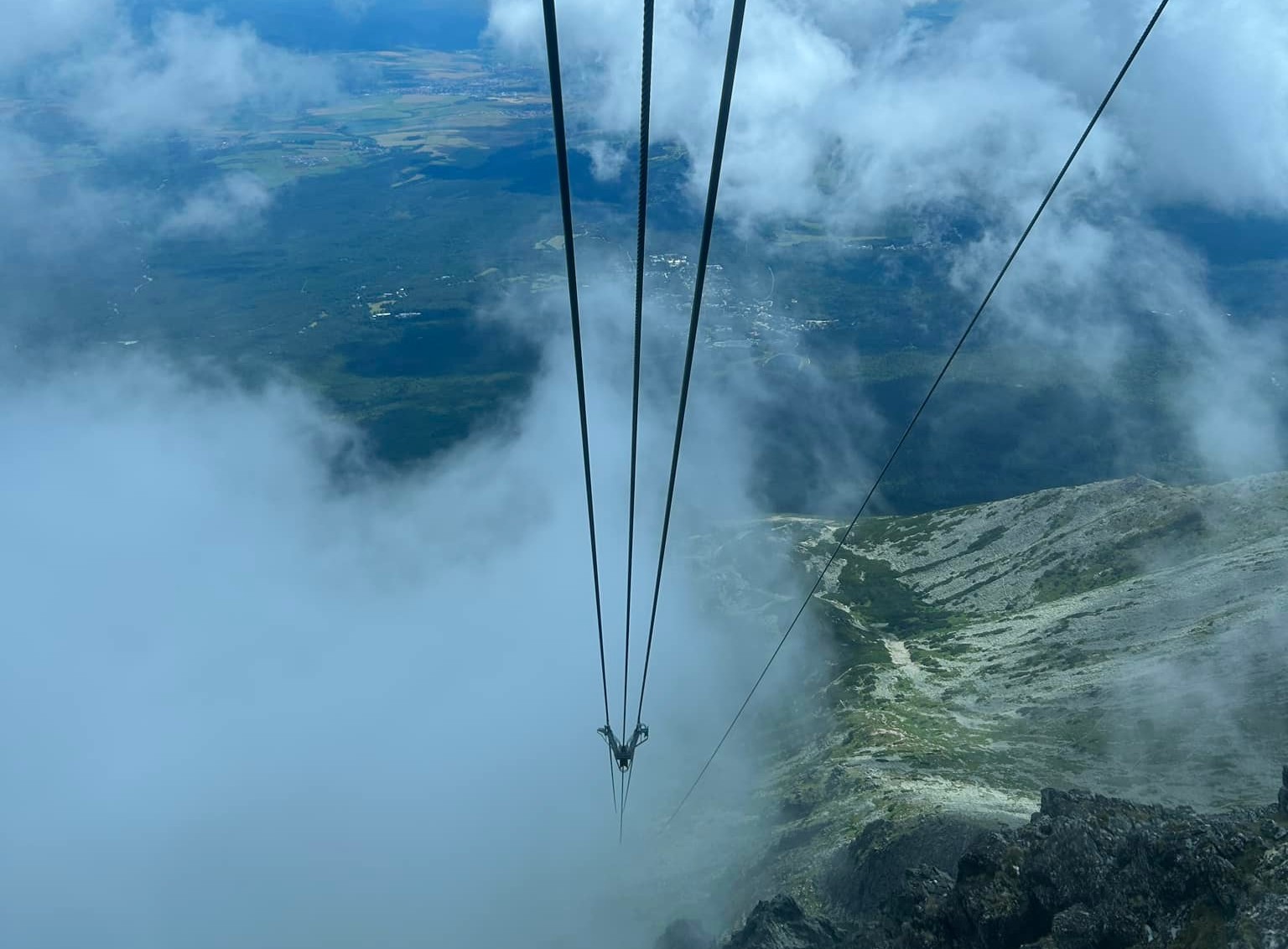 Na Lomničáku vie počasie dosť vytrápiť