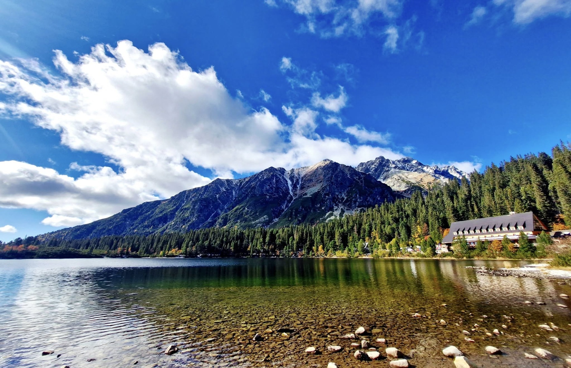 Na Popradské pleso môžete ísť aj v zime. Foto: Ľudmila Benková.