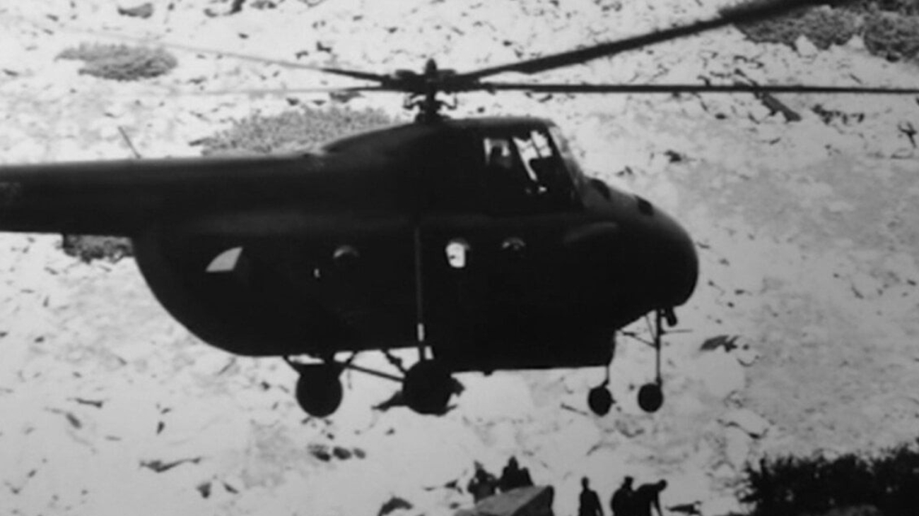 Prvý záchranný let vrtuľníkom v Tatrách
