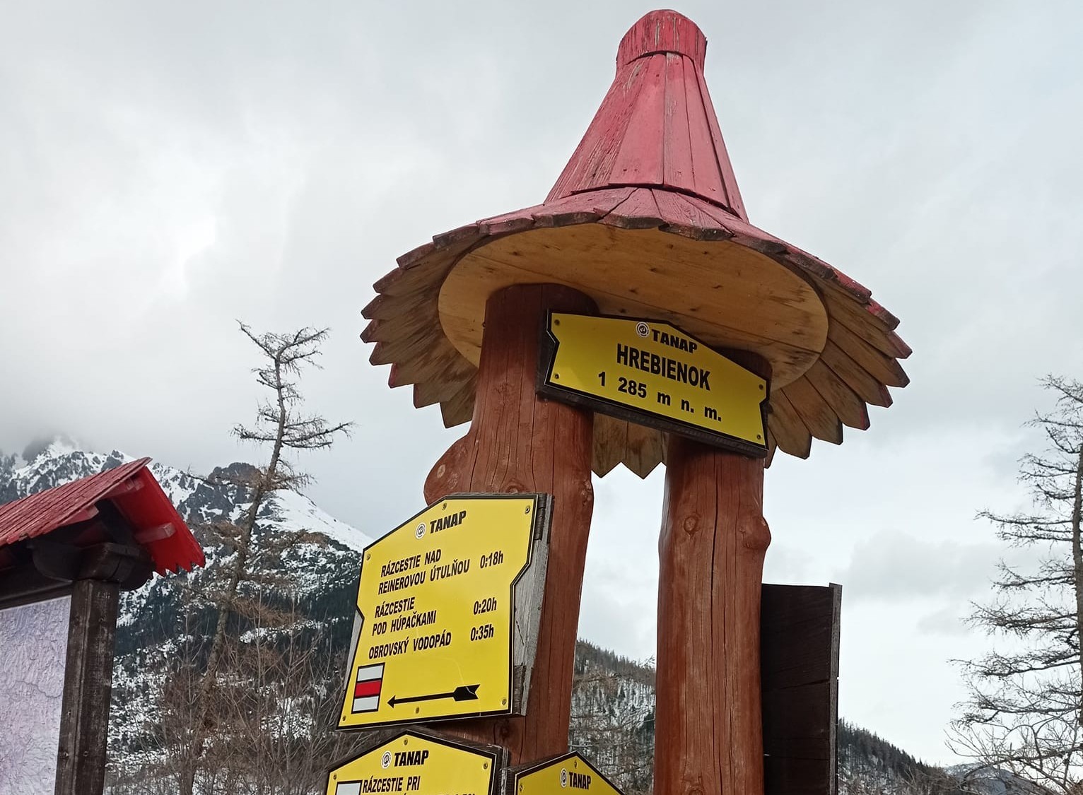 Záťažový text turistov pri Hrebienku zdrží