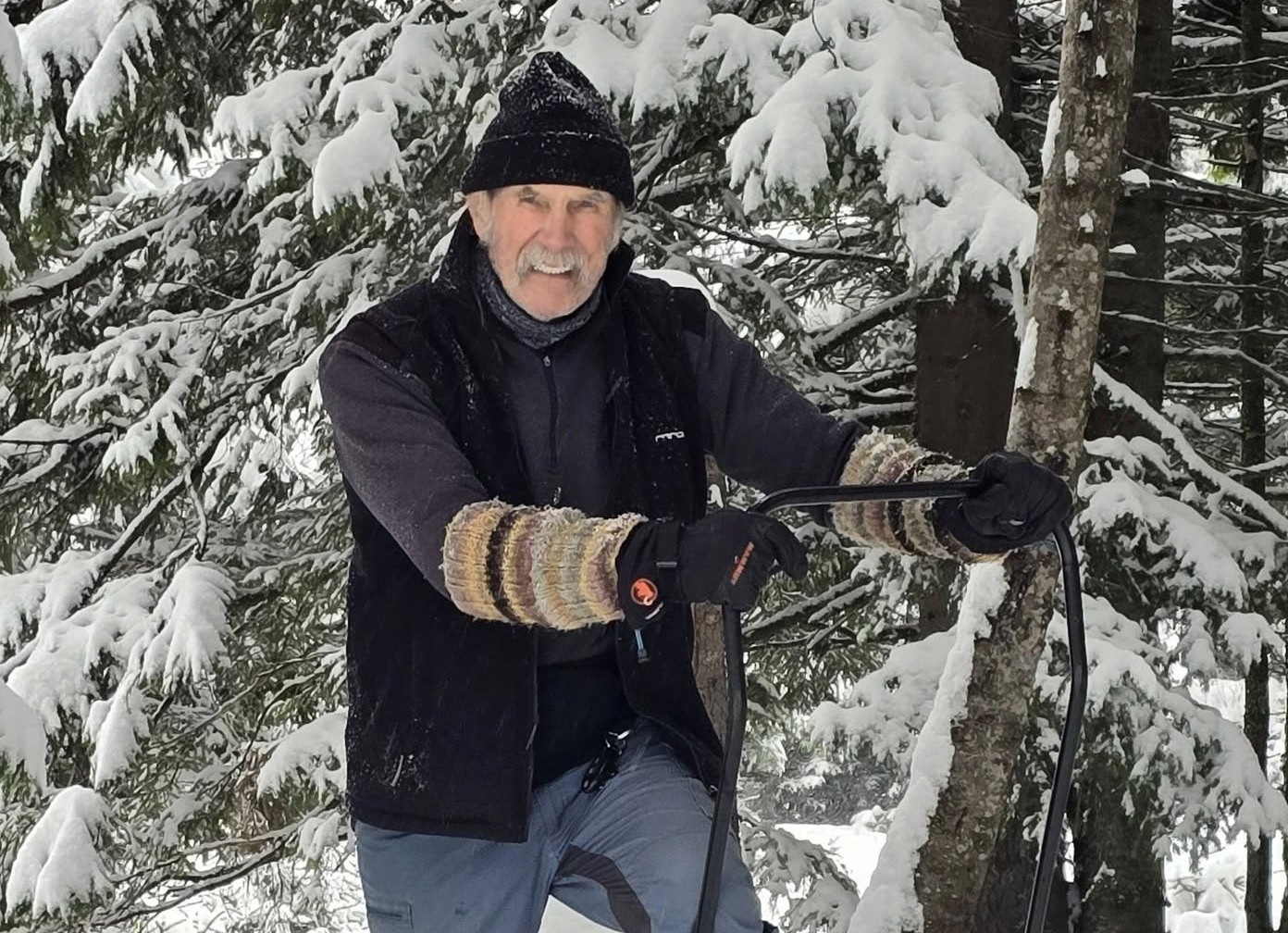 Peter Petras sa pustil do stavby betlehema