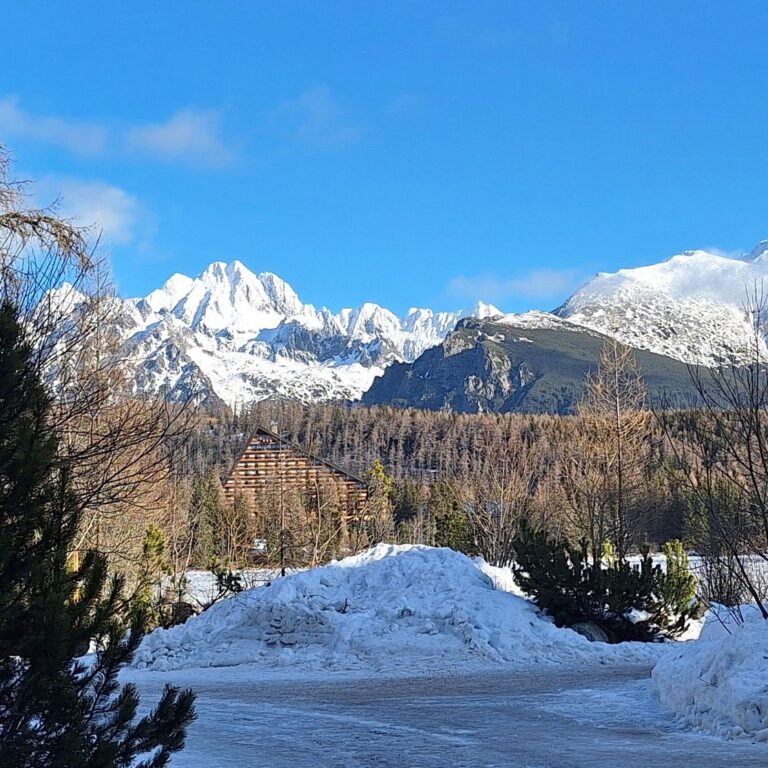 Štrbské Pleso i pleso je nádherné