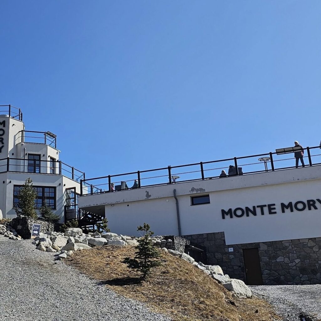 Monte Móry Cafe