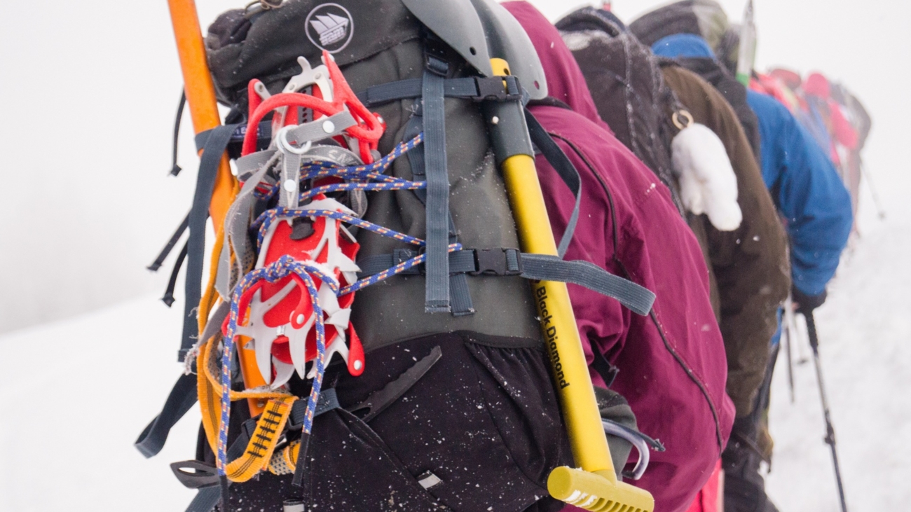 V súčasných podmienkach je vo vysokohorských polohách zimný výstroj nevyhnutnosťou. Foto: Depositphotos.