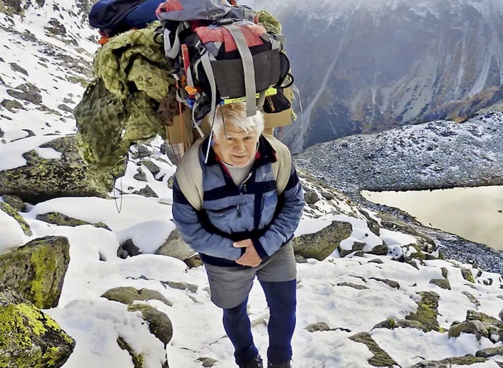 Aj to je typický obrázok. Viktor Beránek ako tatranský nosič