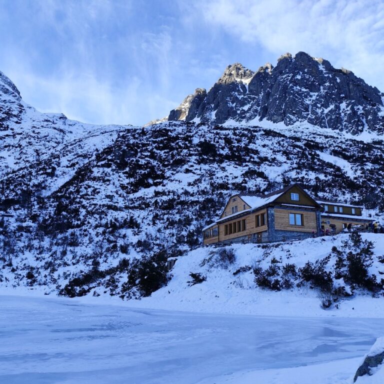 Chata pri Zelenom plese. Foto: Petra Volnová Havranová.