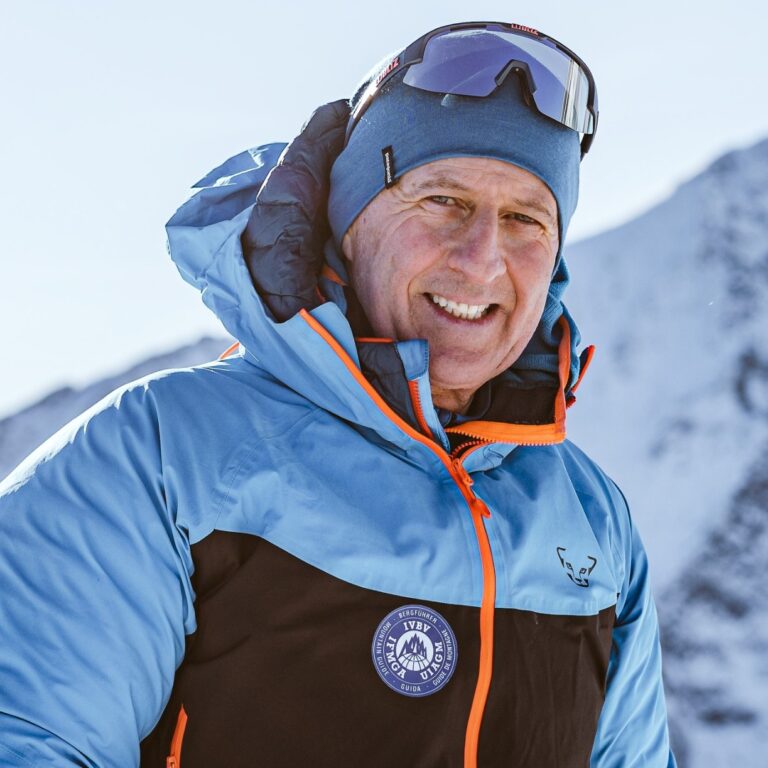 Horolezec, skialpinista a horský vodca Róbert Gálfy