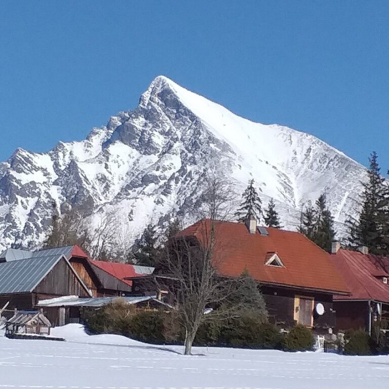 Kriváň z Podbanského