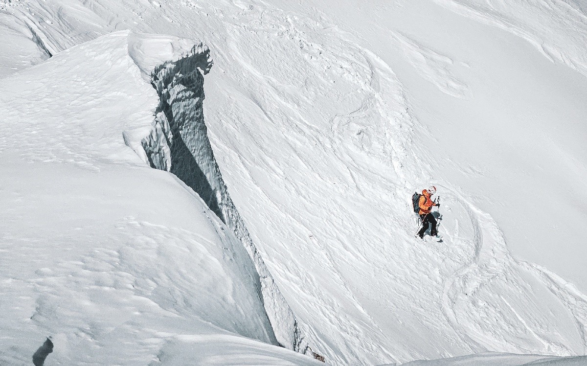 Zostup po stopách lyžovania po tragickej nehode pod Pustou lávkou - 4. marca 2025
