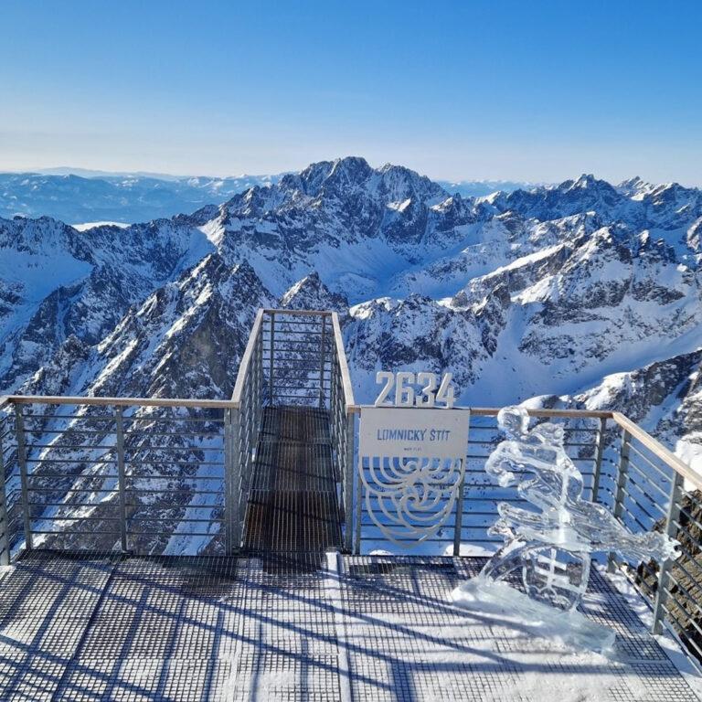 Výhľad z Lomnického štítu. Foto: Emma Tóth.