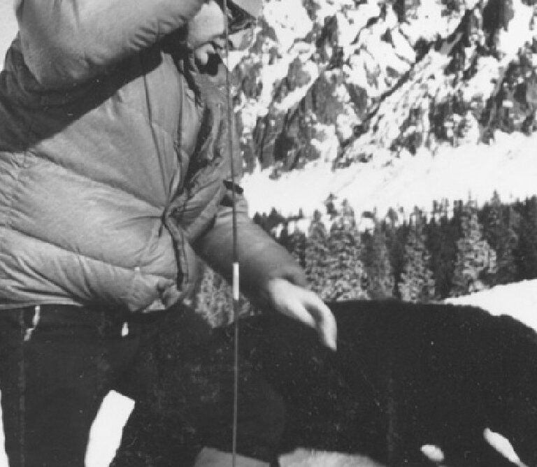 Udo vyhrabal jedného zo študentov, ešte žil