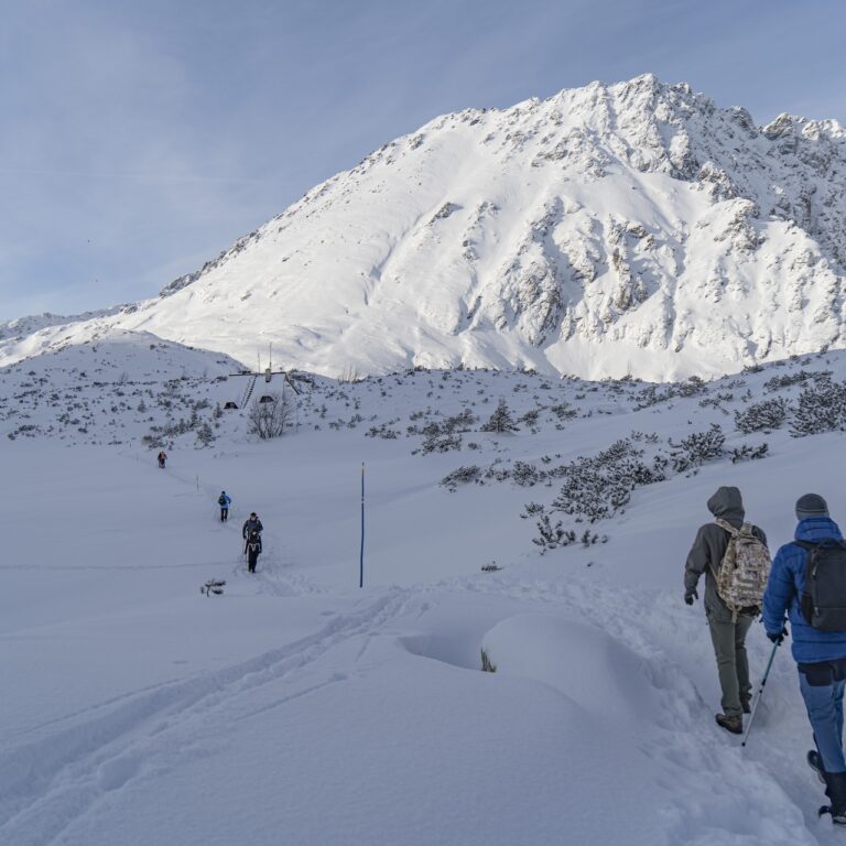Zimná túra v Tatrách. Foto: Depositphotos.