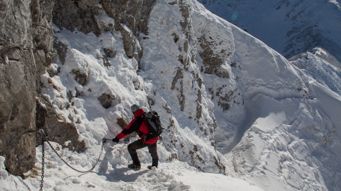 Výstup na Giewont v zime je iba pre skúsených