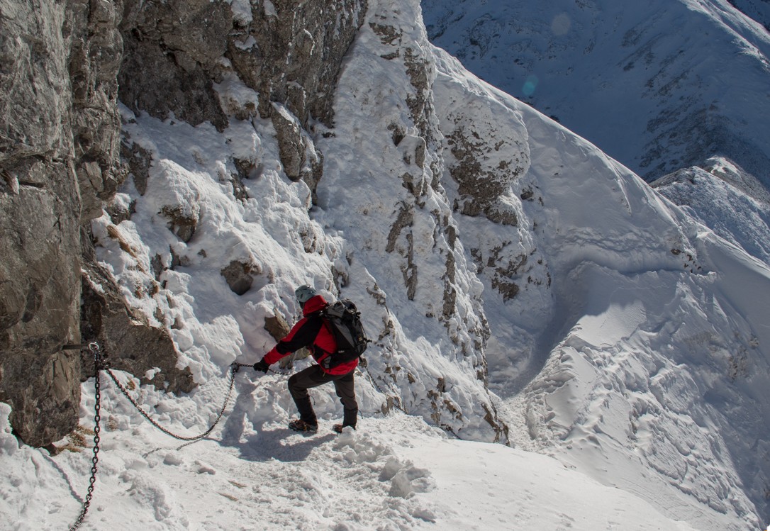 Výstup na Giewont v zime je iba pre skúsených
