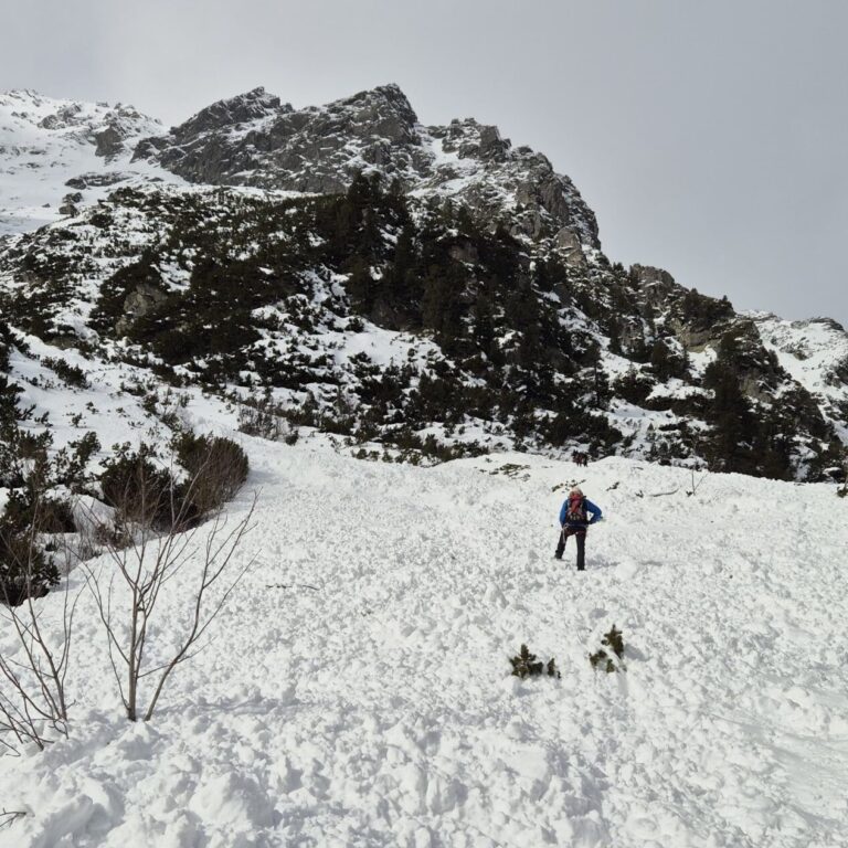 Prehľadali lavínu v Mengusovskej doline