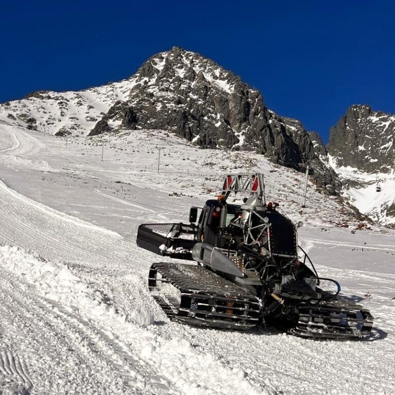 Úprava zjazdovky v Lomnickom sedle