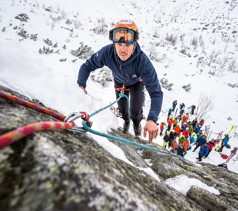 Nie je ľahké zvládnuť disciplíny, ktoré majú na súťaži pred sebou horskí záchranári