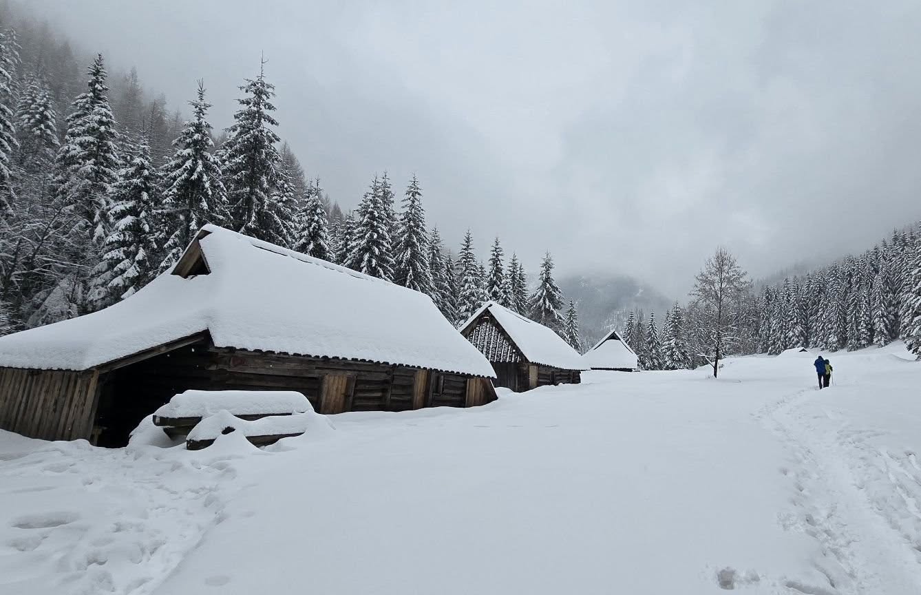 Zasnežené Poľské Tatry na jar. Foto: Monika Jankowska Pedzimaž.