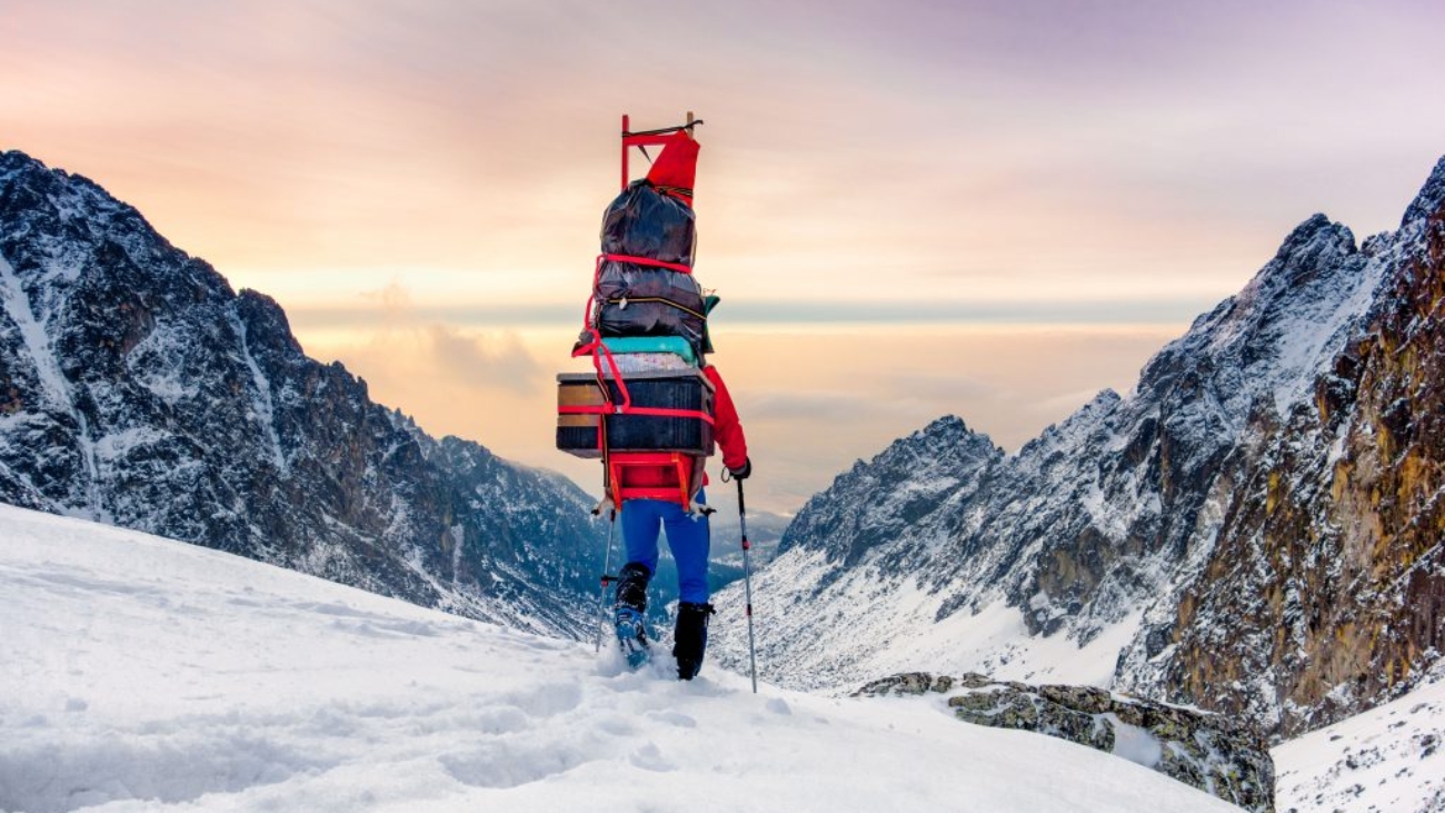 Typický tatranský obrázok - horský nosič