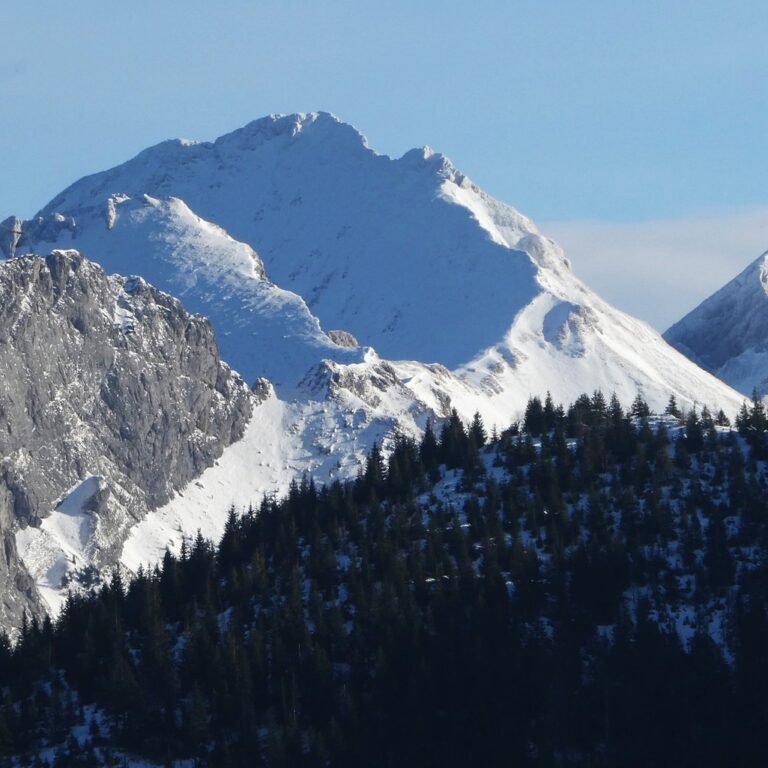 Belianske Tatry - v pozadí Ždiarska vidla